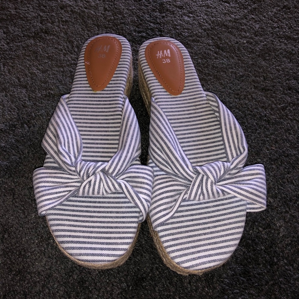 NWOT slide on bow knot slide sandals